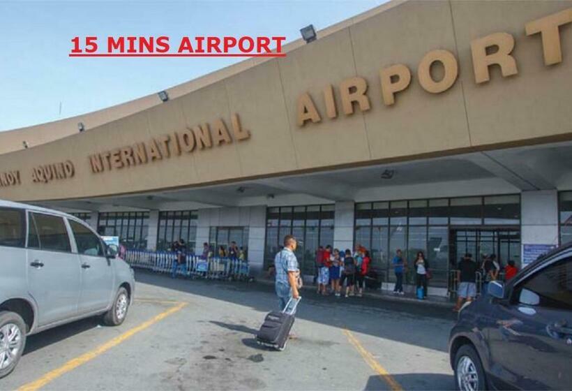 Chateau Elysee,by Dj Near Airport+wifi+netflix+kitchen