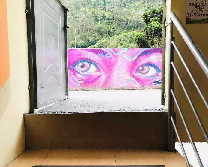 Papachos Hostel