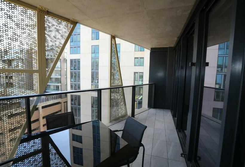 Realm Apartments By Cllix