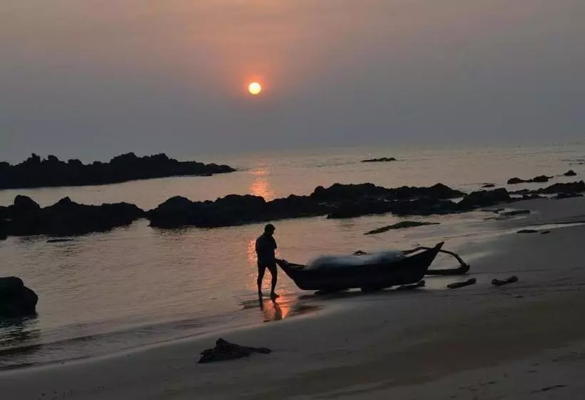 リゾートホテル Cola Beach Sunset Bay