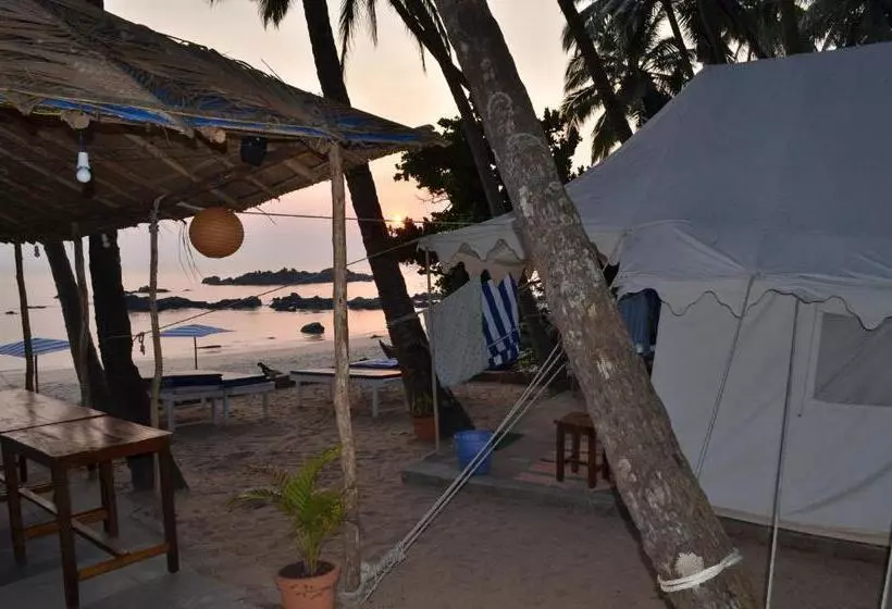 リゾートホテル Cola Beach Sunset Bay