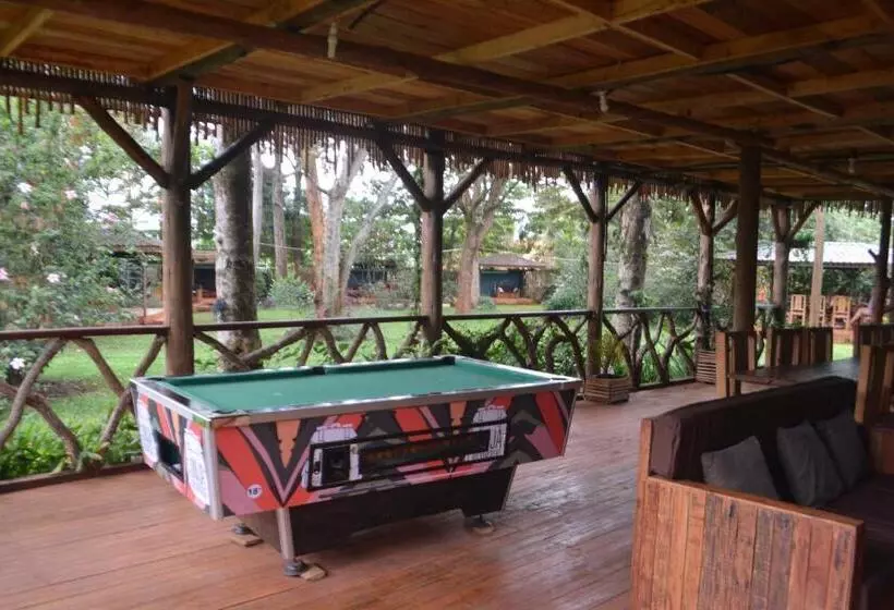 هاستل Jinja Backpackers