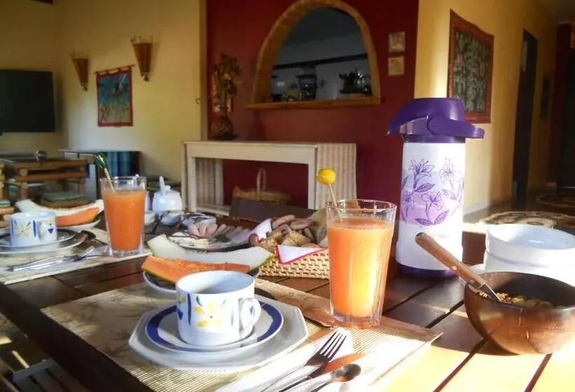 ユースホステル Pousada Manacás