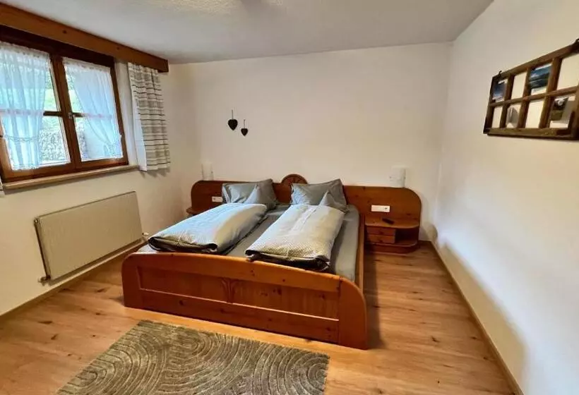 Aamiaismajoitus (B&B) Landhaus Rudigier