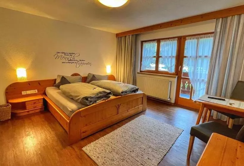 Aamiaismajoitus (B&B) Landhaus Rudigier