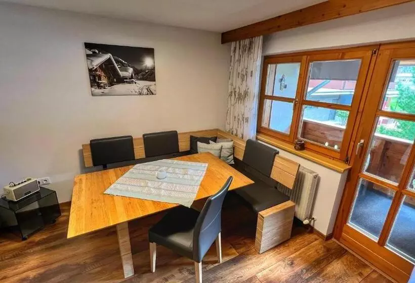 Aamiaismajoitus (B&B) Landhaus Rudigier