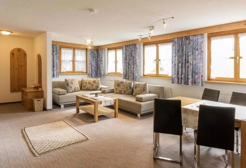 Aamiaismajoitus (B&B) Landhaus Rudigier