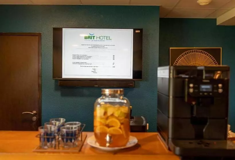 Hotelli Brit Hôtel Confort   La Tour Blanche