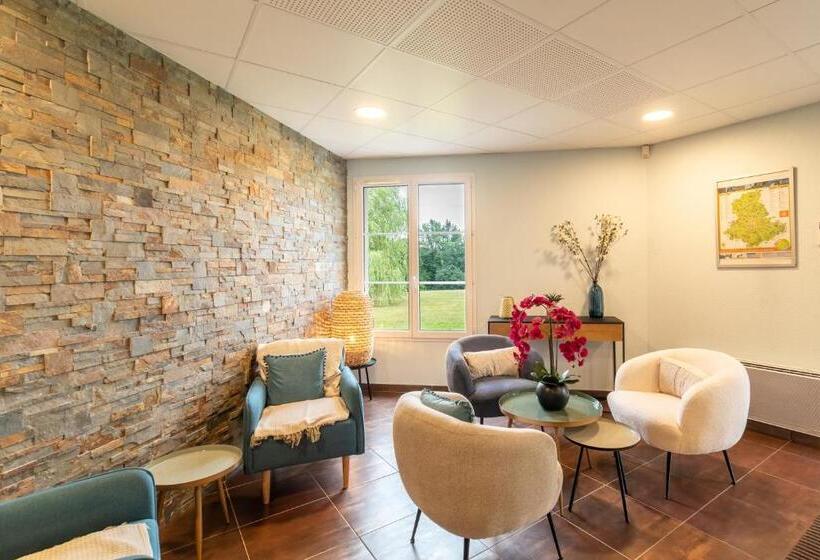 فندق Brit Hôtel Confort   La Tour Blanche