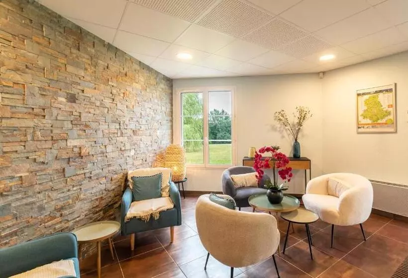 Hotelli Brit Hôtel Confort   La Tour Blanche