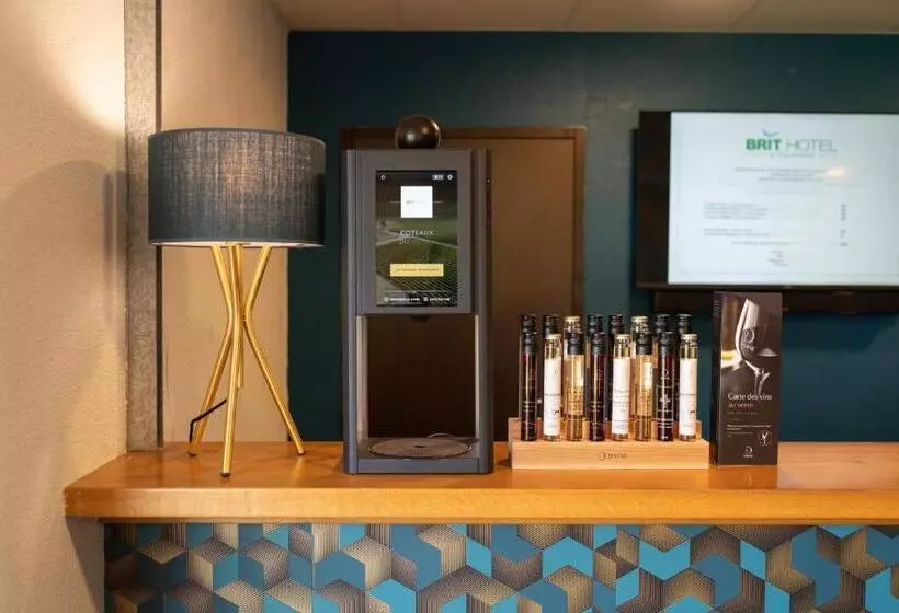 Hotelli Brit Hôtel Confort   La Tour Blanche