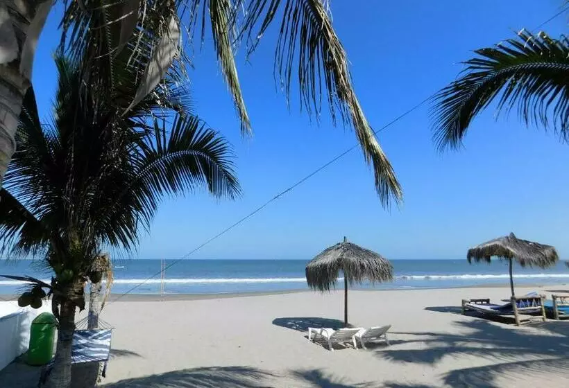 Hotelli Sunset Bay Colan