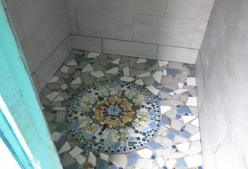 Pahoa Village Hostel