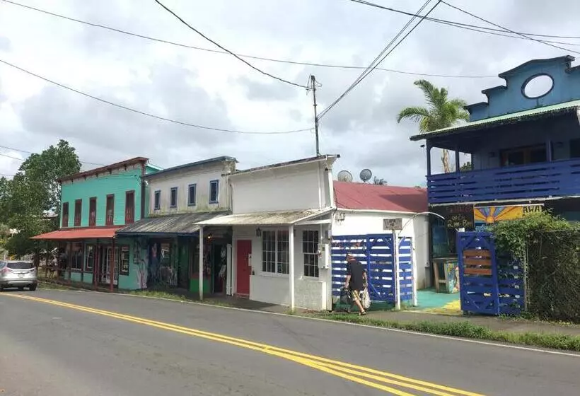 Pahoa Village Hostel
