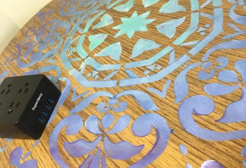 Pahoa Village Hostel