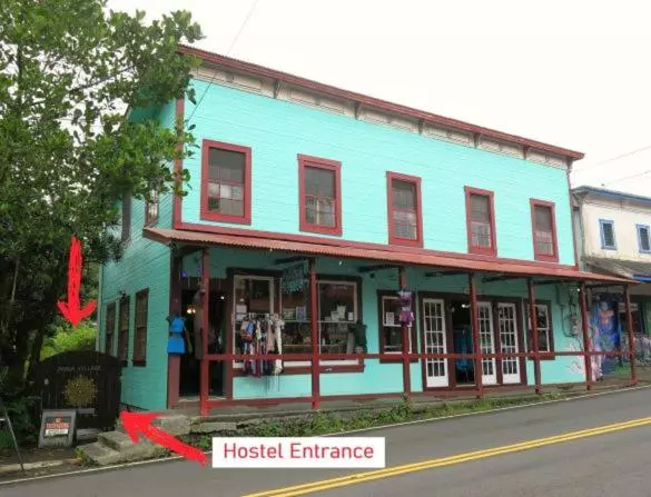 Pahoa Village Hostel