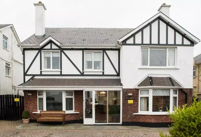 پانسیون Asgard Guest House