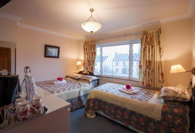 پانسیون Asgard Guest House