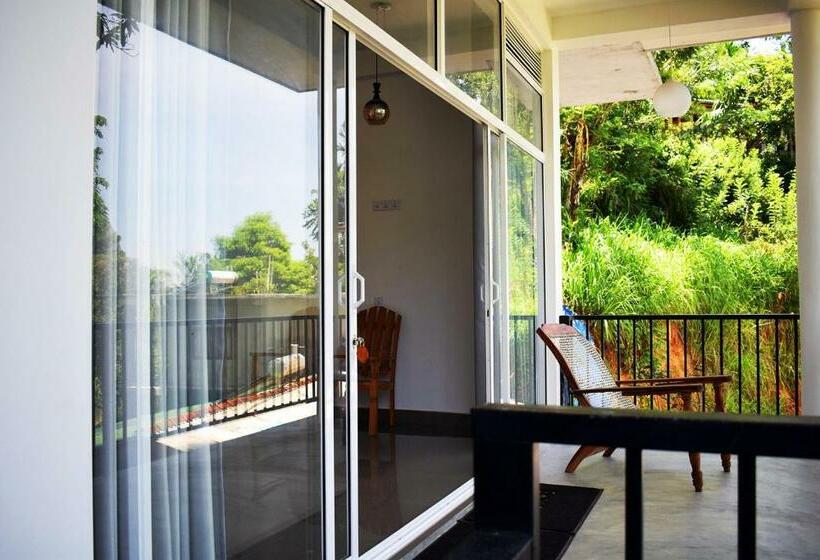 مبيت وإفطار Pale S Place