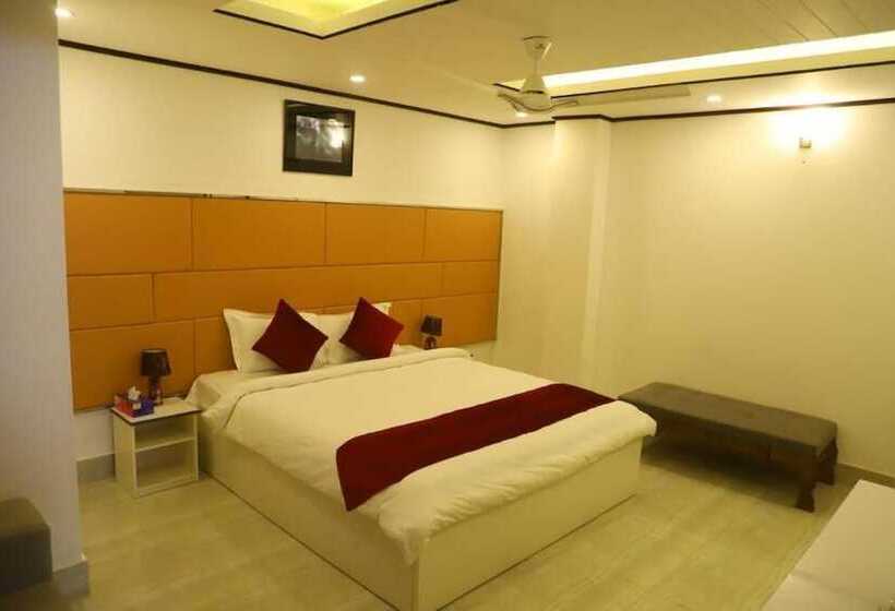 Grand Mafi Hotel & Spa