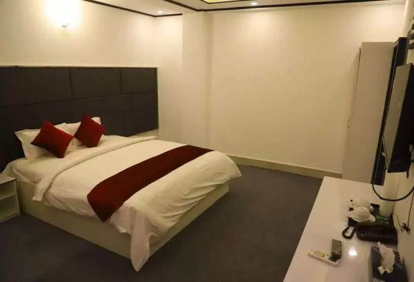 Grand Mafi Hotel & Spa