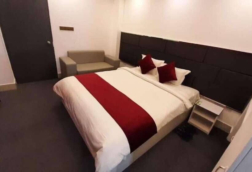 Grand Mafi Hotel & Spa