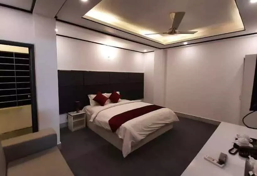 Grand Mafi Hotel & Spa