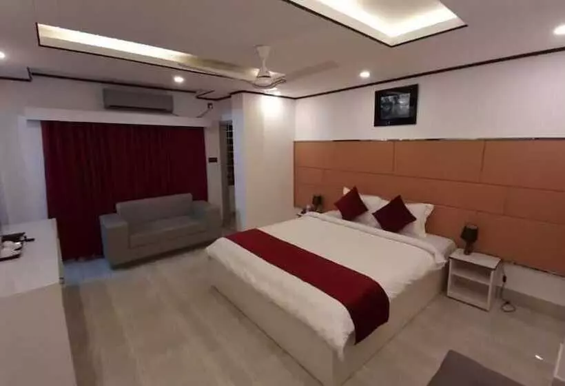 Grand Mafi Hotel & Spa