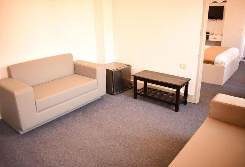 Grand Mafi Hotel & Spa