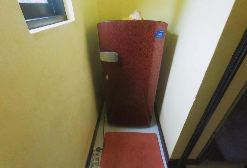 ホテル Laksiri Villa