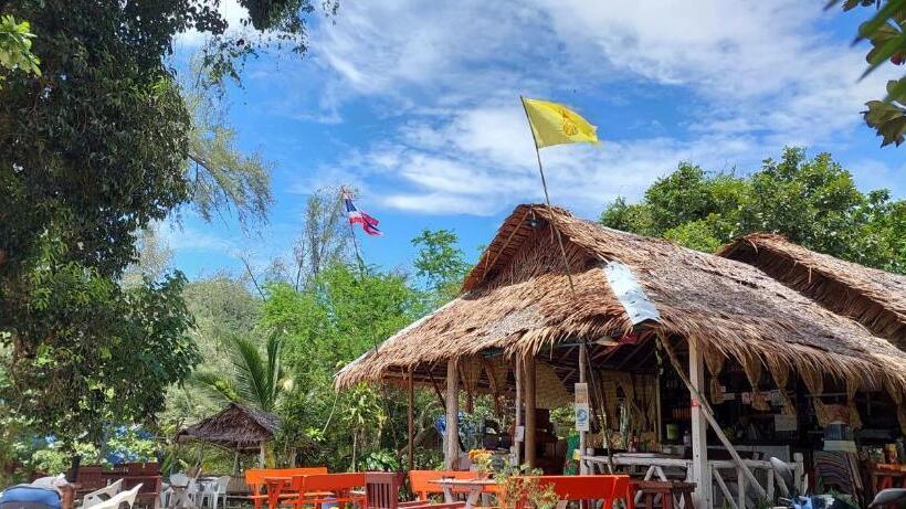 Resort Baan Suan Kayoo 2