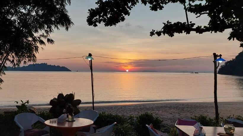 Resort Baan Suan Kayoo 2