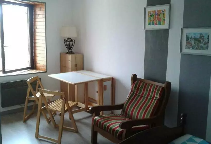 Aamiaismajoitus (B&B) Chambre D Hôtes Avec Petit Déjeuner