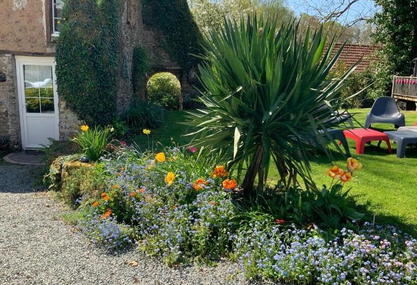 Bed and Breakfast Le Moulin De La Castellerie