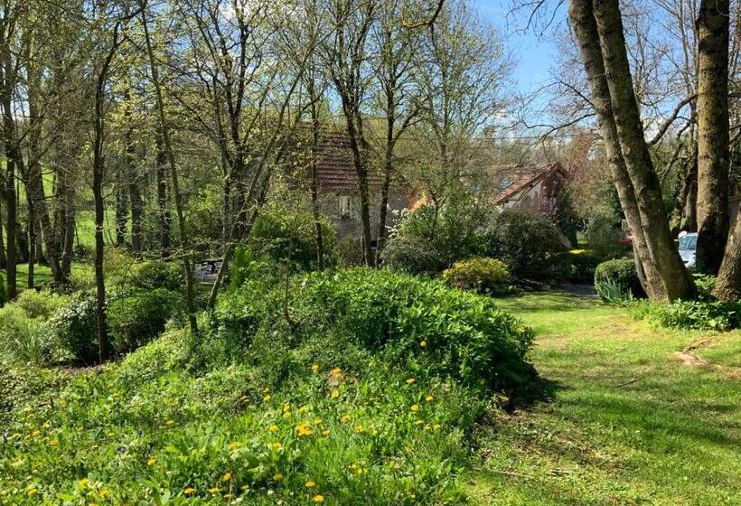 Bed and Breakfast Le Moulin De La Castellerie