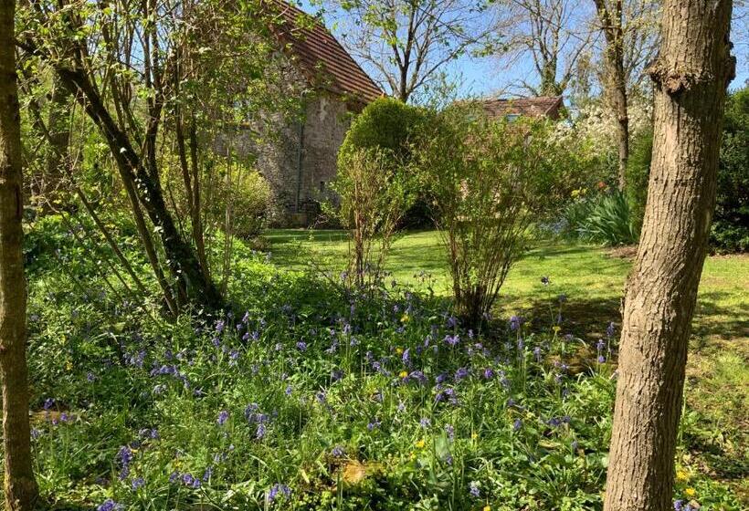 Bed and Breakfast Le Moulin De La Castellerie