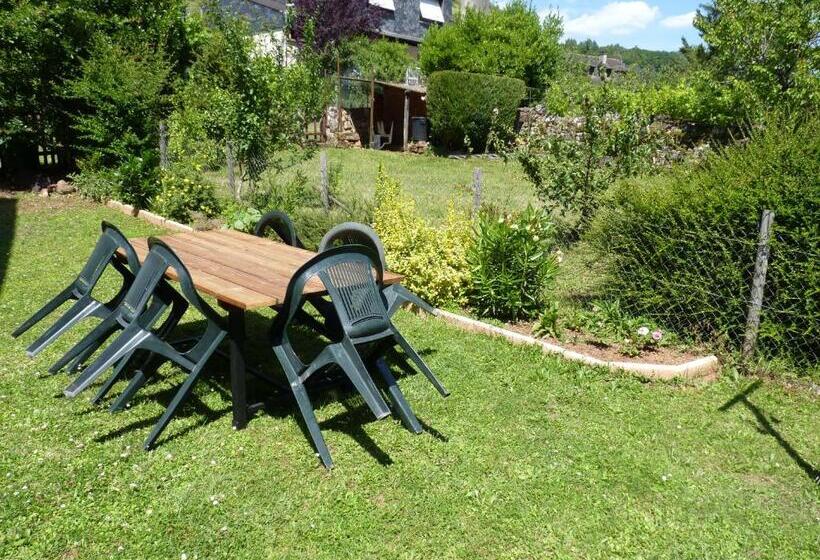 צימר Les Petits Jardins