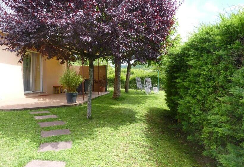 צימר Les Petits Jardins