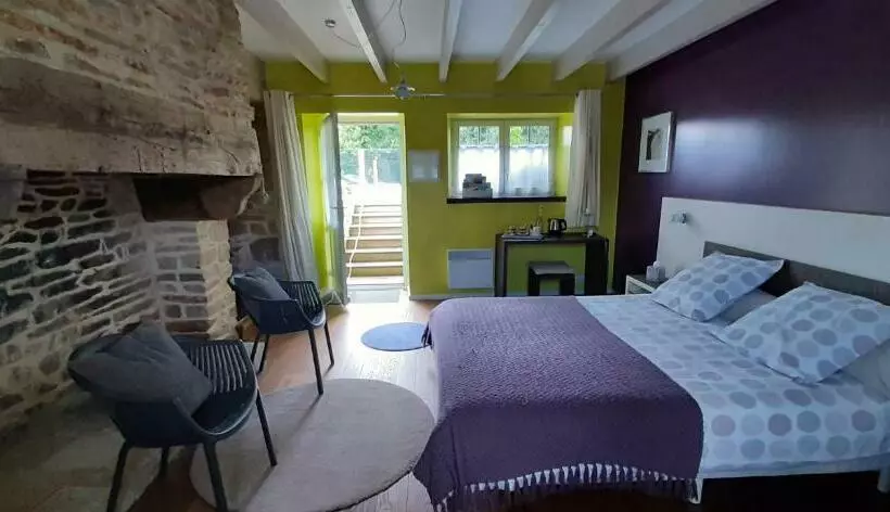 Aamiaismajoitus (B&B) Longere De Nivinen