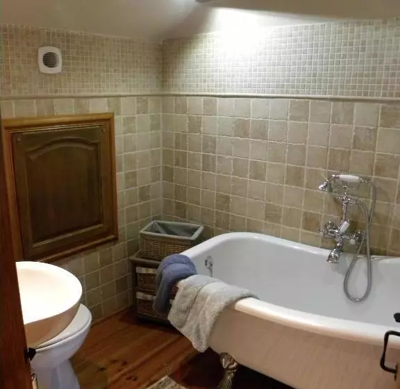 Aamiaismajoitus (B&B) Maison Olleris