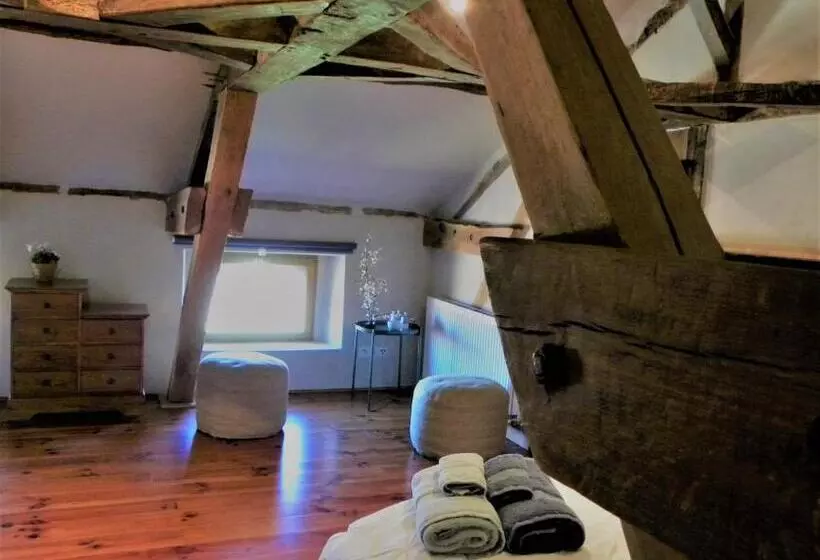 Aamiaismajoitus (B&B) Maison Olleris