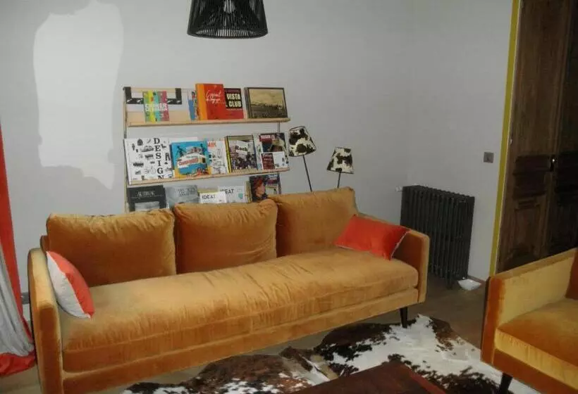 Aamiaismajoitus (B&B) Natangora