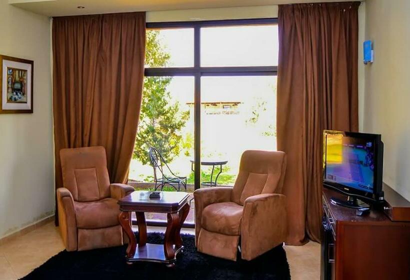 هتل Hôtel Jnane Ain Asserdoune