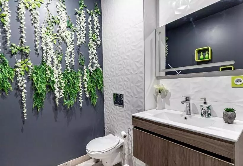 Hotelli Sweet Uni Vert Jacuzzi