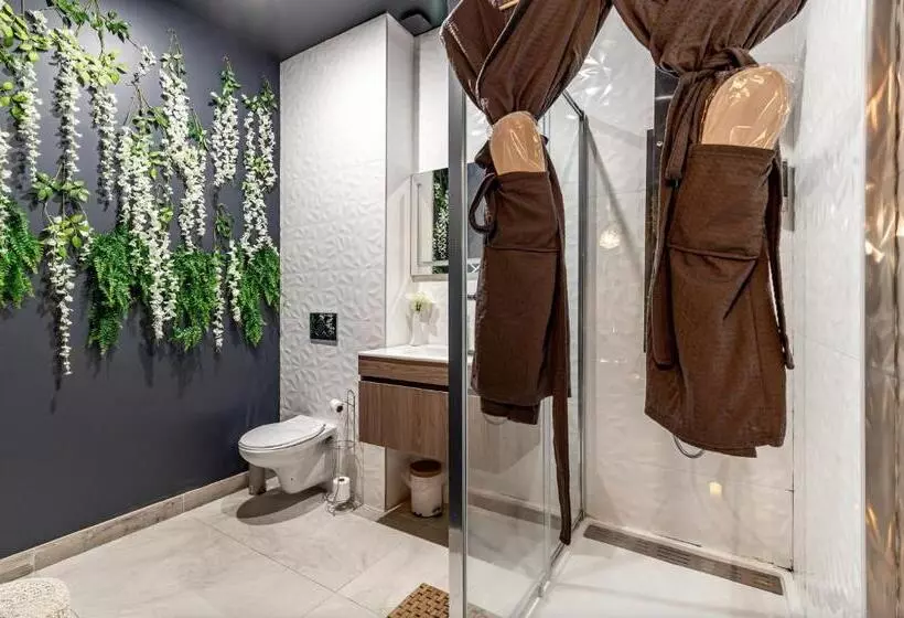 Hotelli Sweet Uni Vert Jacuzzi