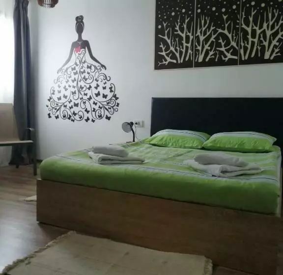 Majatalo Cabana De Lemn Runcu Stone