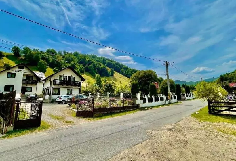 Majatalo Casa Dintre Vai