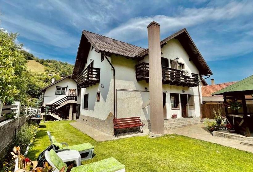 펜션 Casa Dintre Vai