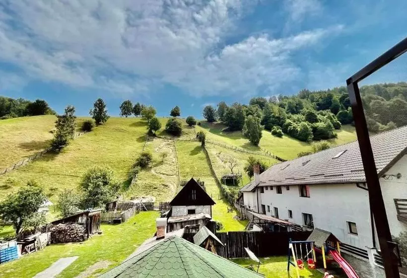 Majatalo Casa Dintre Vai