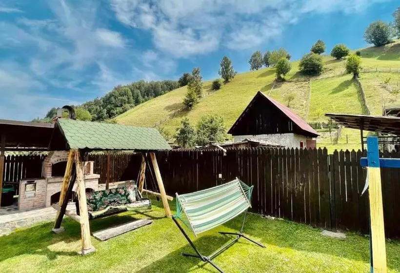 Majatalo Casa Dintre Vai